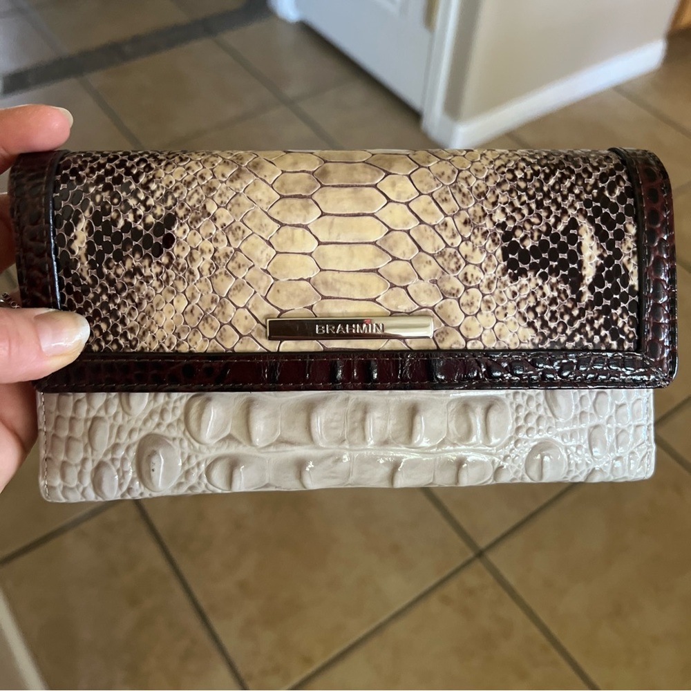 Brahmin Checkbook